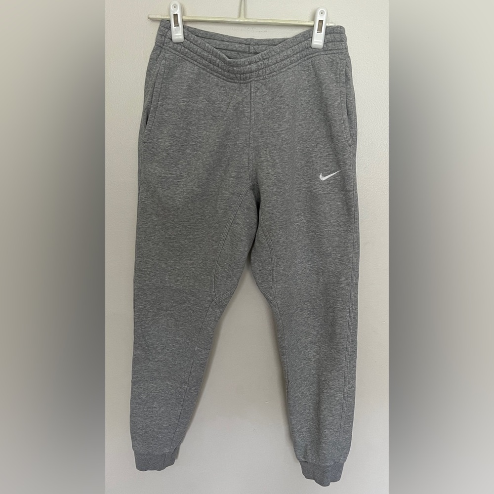 Nike gray sweatpants